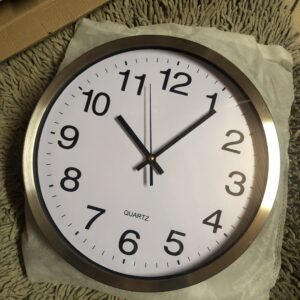 Camera espion hd wifi horloge